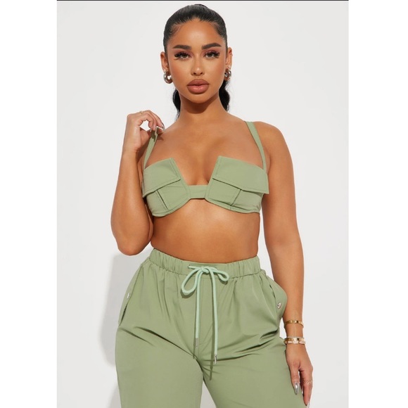 Wide Leg Pants Set - Picture 2 of 3